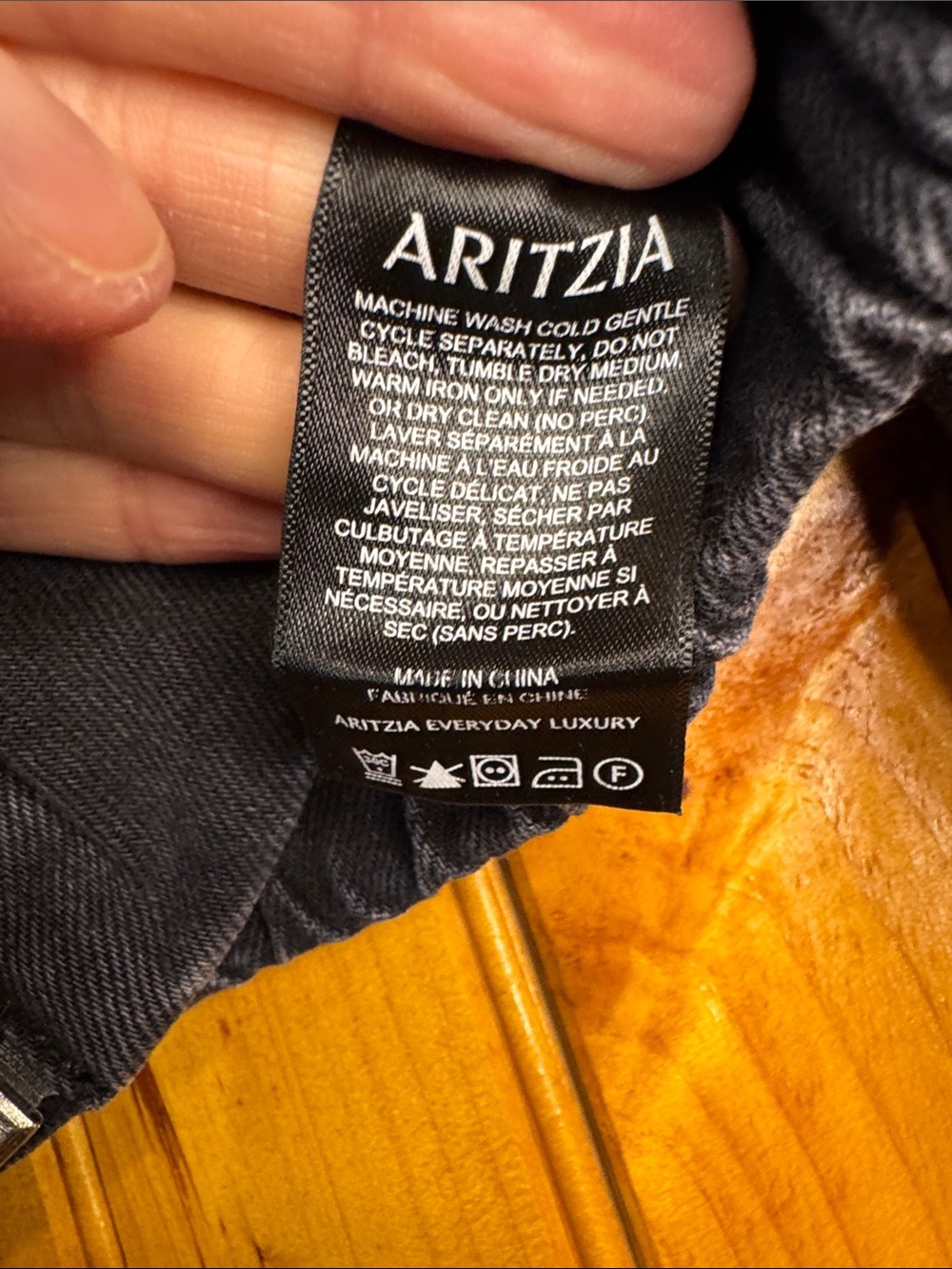 Aritzia Denim Forum Black Cropped Insulated Bomber Jacket- Slight Oversized Fit - Picture 3 of 12